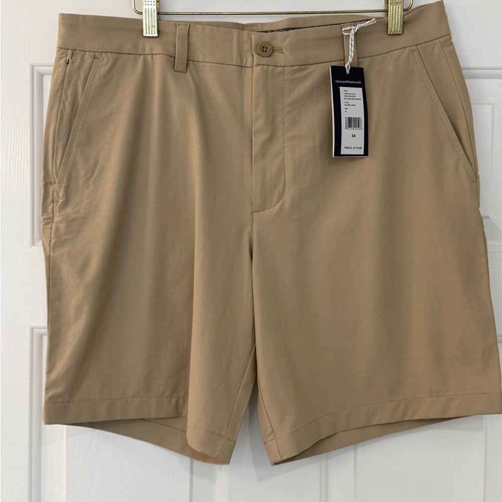 Vineyard Vines Men's Stillwater Golf Khaki Flat Front Shorts Size 34”